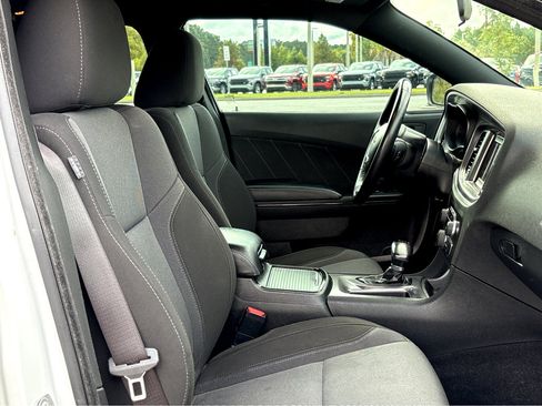Used 2021 Dodge Charger SXT w/ Blacktop Package image 6