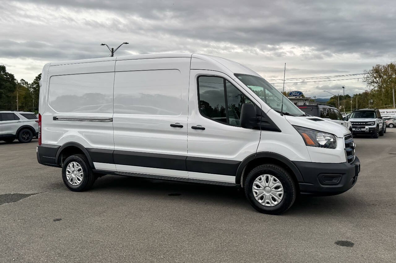 Used 2023 Ford E-Transit Medium Roof RWD image 2