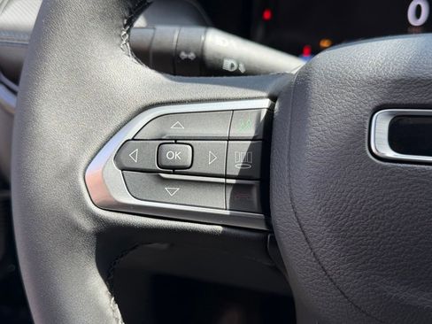 New 2026 Jeep Compass Limited image 17