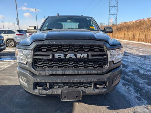 Used 2022 RAM 3500 Tradesman image 2