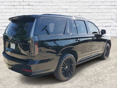 Used 2025 Cadillac Escalade Sport Platinum AWD/4WD image 4