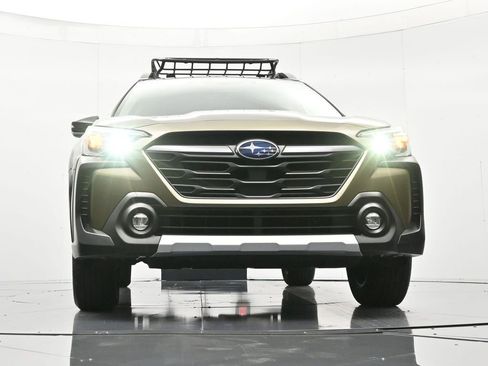 Used 2023 Subaru Outback Limited image 43