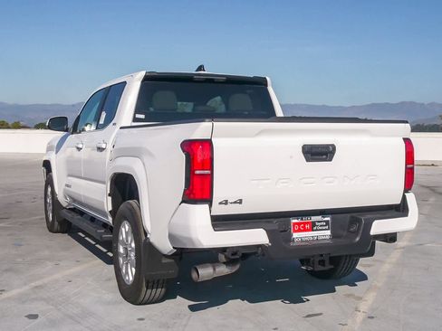 New 2026 Toyota Tacoma SR5 image 8