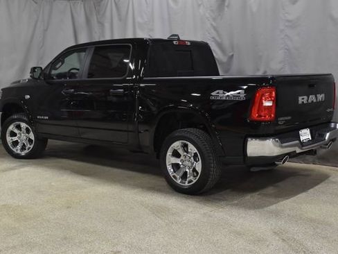 New 2026 RAM 1500 4x4 Crew Cab image 7