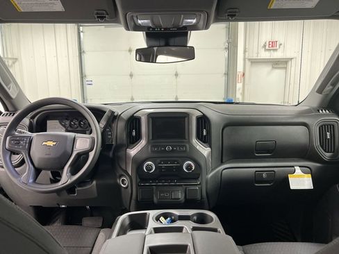 Used 2023 Chevrolet Silverado 1500 Custom image 10