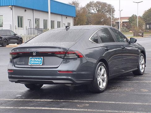 Used 2023 Honda Accord LX image 5