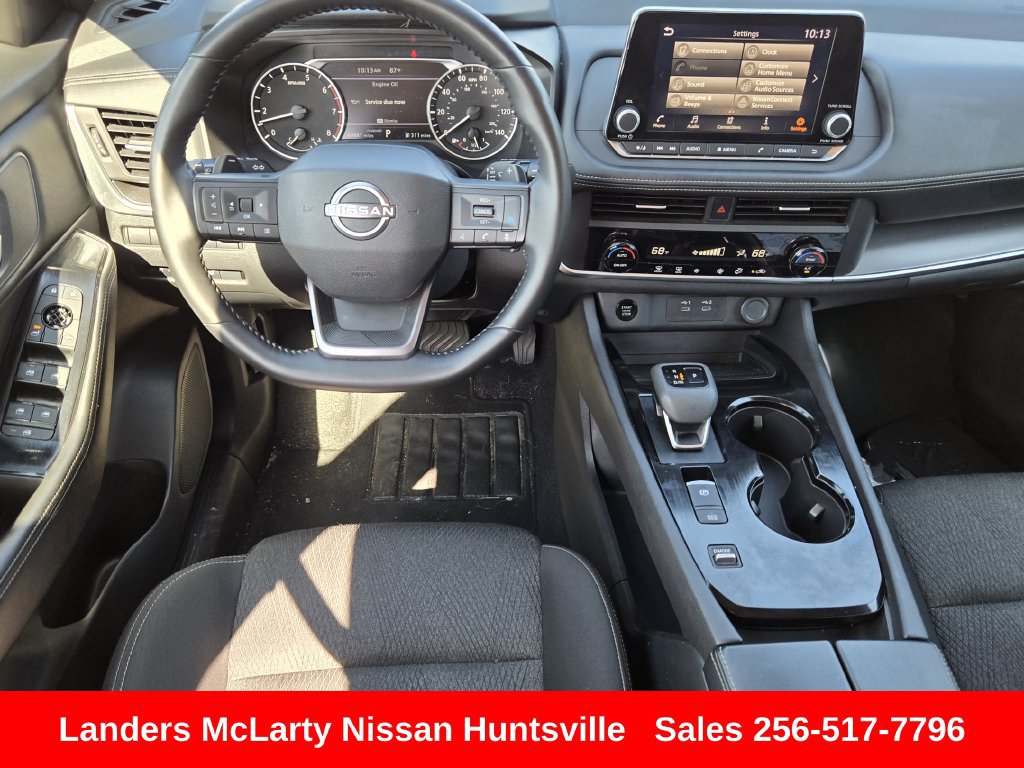 Used 2025 Nissan Rogue SV FWD image 14