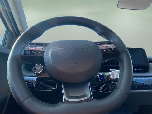 Certified 2025 Hyundai Ioniq 5 SEL image 12