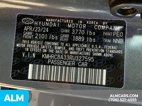 Certified 2024 Hyundai Venue Limited FWD image 27
