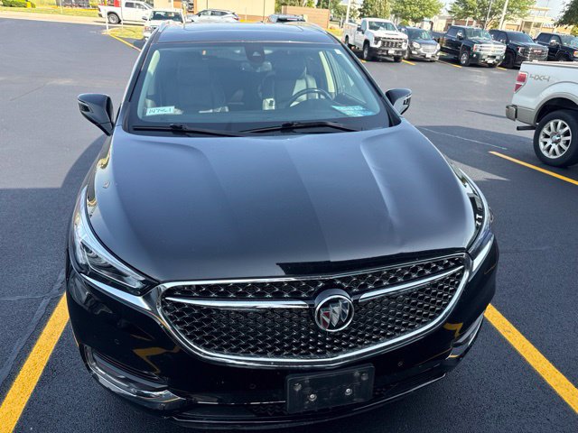 Used 2021 Buick Enclave Avenir w/ Avenir Technology Package AWD/4WD image 3