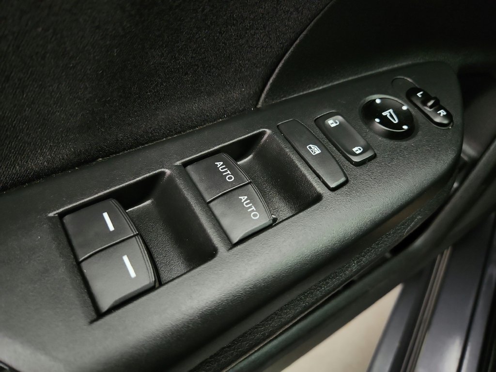 Used 2020 Honda Insight EX image 19