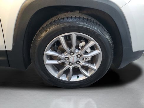 Used 2022 GMC Terrain SLT image 7