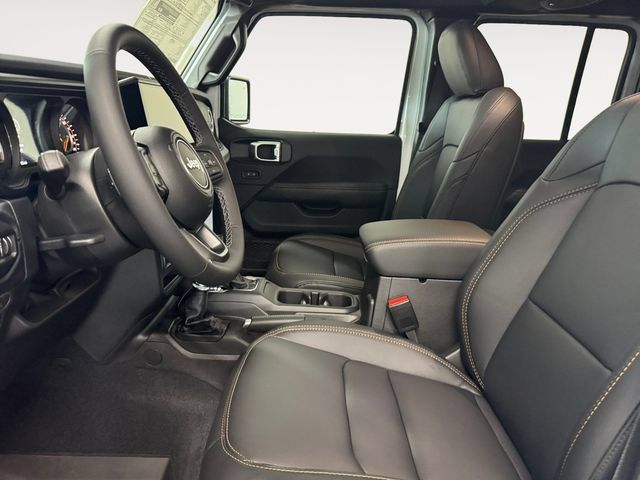 Used 2026 Jeep Gladiator Mojave AWD/4WD image 8