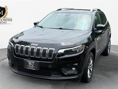 Used 2019 Jeep Cherokee Latitude Plus w/ Cold Weather Group