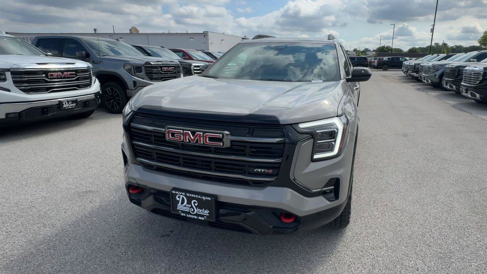 New 2027 GMC Terrain AT4 w/ Convenience Package III AWD/4WD image 4