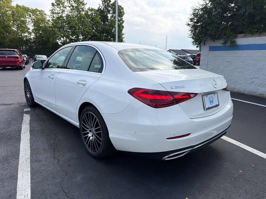 Used 2023 Mercedes-Benz C 300 4MATIC Sedan image 3