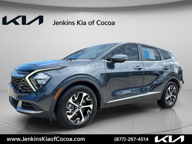 Certified 2023 Kia Sportage EX FWD image 9