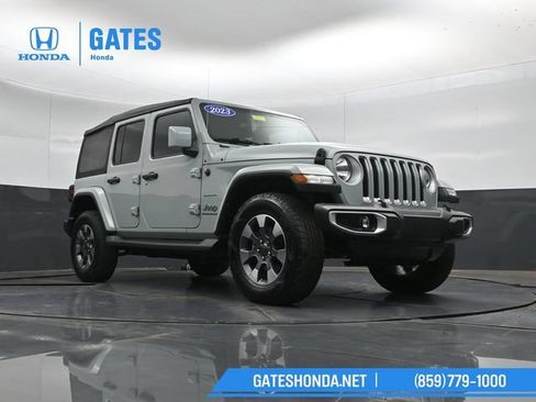 Used 2023 Jeep Wrangler Unlimited Sahara w/ Cold Weather Group AWD/4WD image 40
