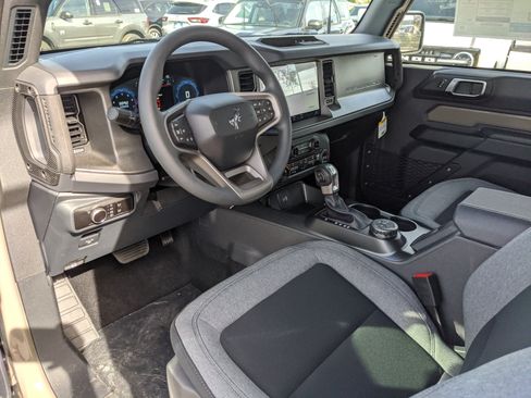 New 2025 Ford Bronco image 12