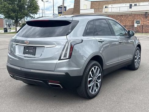 Certified 2024 Cadillac XT5 Sportv w/ Technology Package AWD/4WD image 5