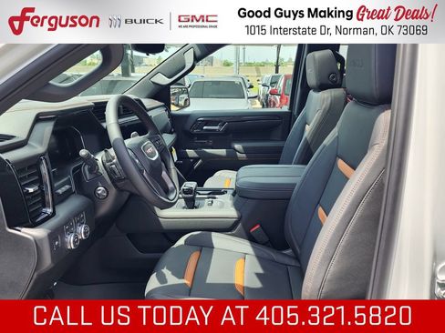 New 2026 GMC Sierra 1500 AT4 w/ AT4 Premium Package AWD/4WD image 17