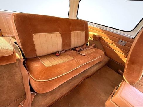 Used 1990 Chevrolet Blazer 4WD image 18