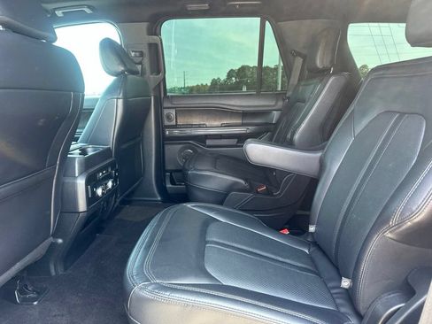 Used 2021 Ford Expedition Limited RWD image 12