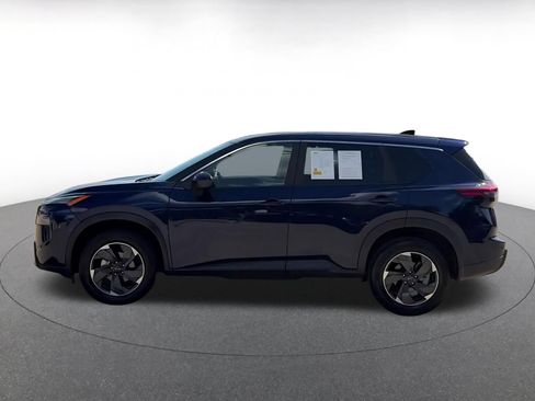 Used 2025 Nissan Rogue SV AWD/4WD image 10