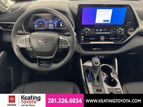 New 2026 Toyota Highlander Limited AWD/4WD image 8