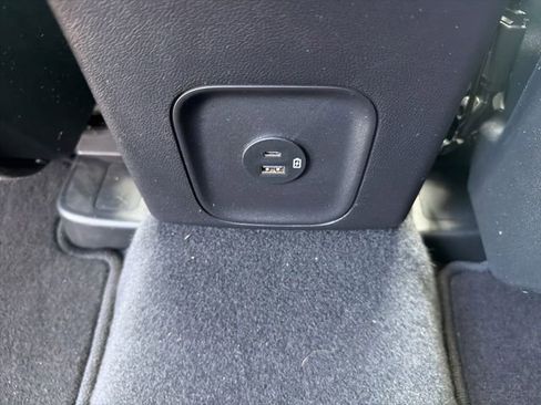 Used 2021 Ford Escape Titanium AWD/4WD image 20