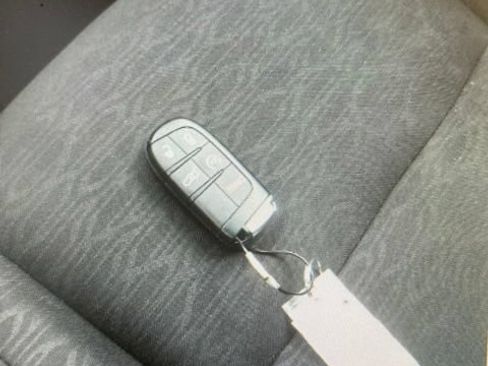 Used 2025 Dodge Durango GT AWD/4WD image 16