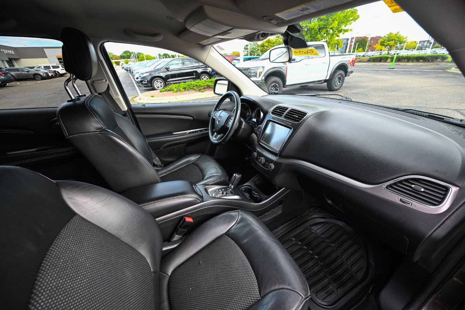 Used 2018 Dodge Journey Crossroad FWD image 25