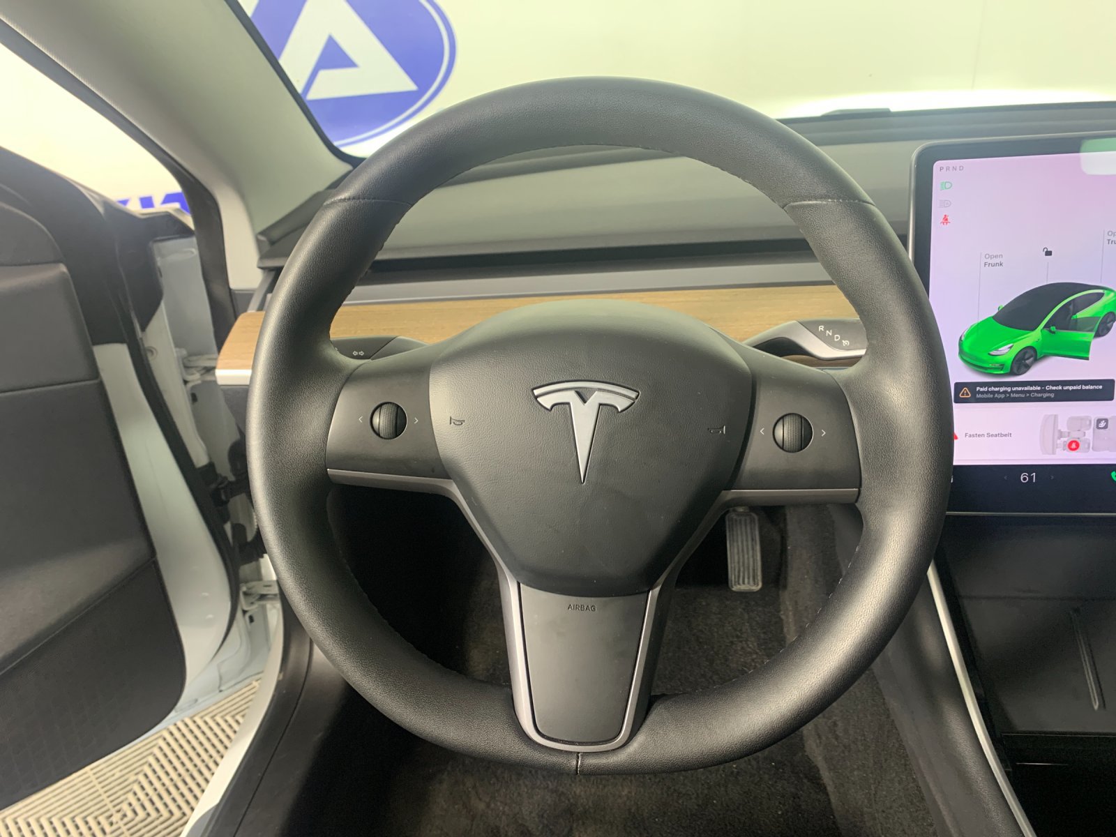 Used 2020 Tesla Model 3 Standard Range RWD image 18