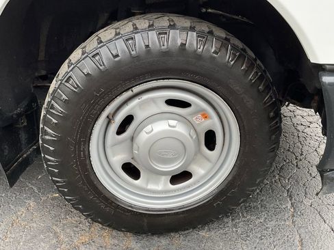 Used 2019 Ford F250 XL w/ Power Equipment Group RWD image 35