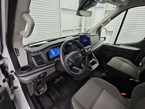 Used 2026 Ford Transit 350 XLT RWD image 12