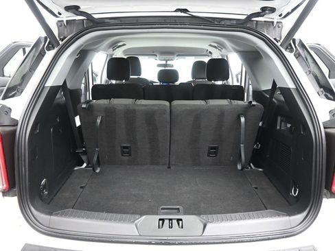 Certified 2023 Ford Explorer XLT image 24