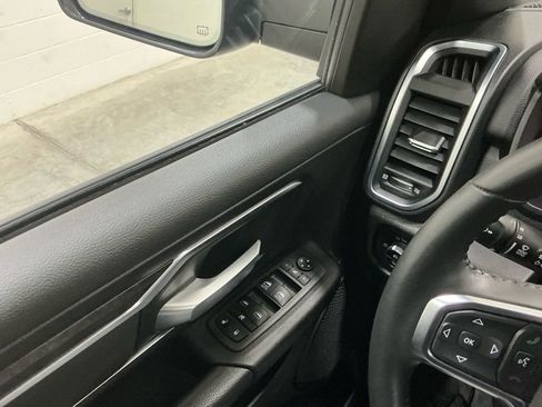 Used 2024 RAM 1500 Big Horn image 14