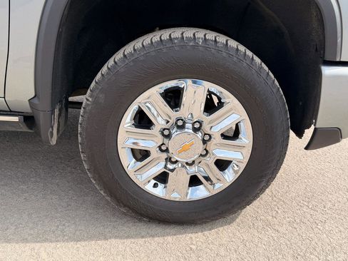 Used 2024 Chevrolet Silverado 2500 High Country w/ High Country Premium Package image 24