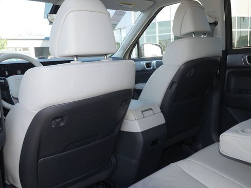 Used 2025 Hyundai Santa Fe SEL AWD/4WD image 34