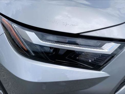 Certified 2025 Toyota RAV4 LE FWD image 27