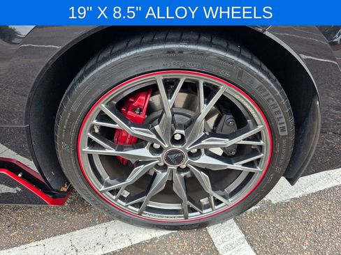 Certified 2023 Chevrolet Corvette Stingray Premium Cpe w/ Z51 Performance Package image 28