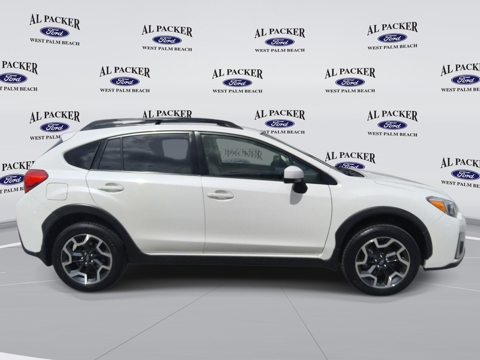 Used 2017 Subaru Crosstrek 2.0i Premium AWD/4WD image 8