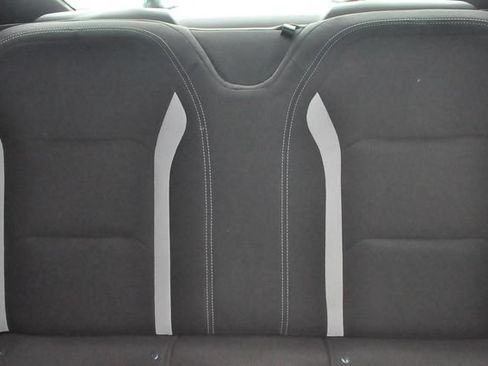 Used 2020 Chevrolet Camaro LT RWD image 13