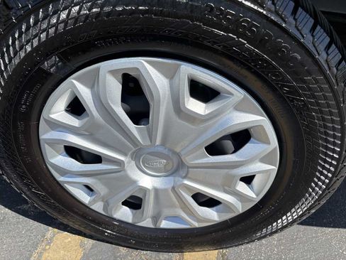 Used 2025 Ford Transit 350 XLT RWD image 21