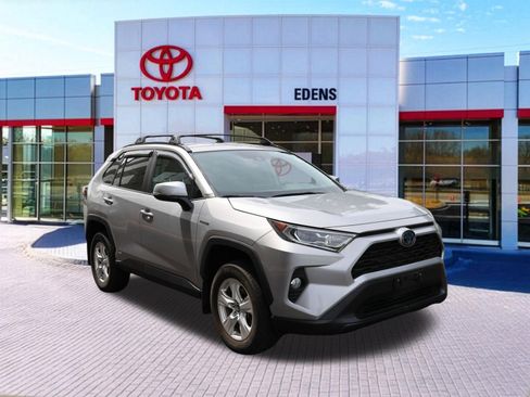Used 2020 Toyota RAV4 XLE w/ All Weather Liner Package AWD/4WD image 1