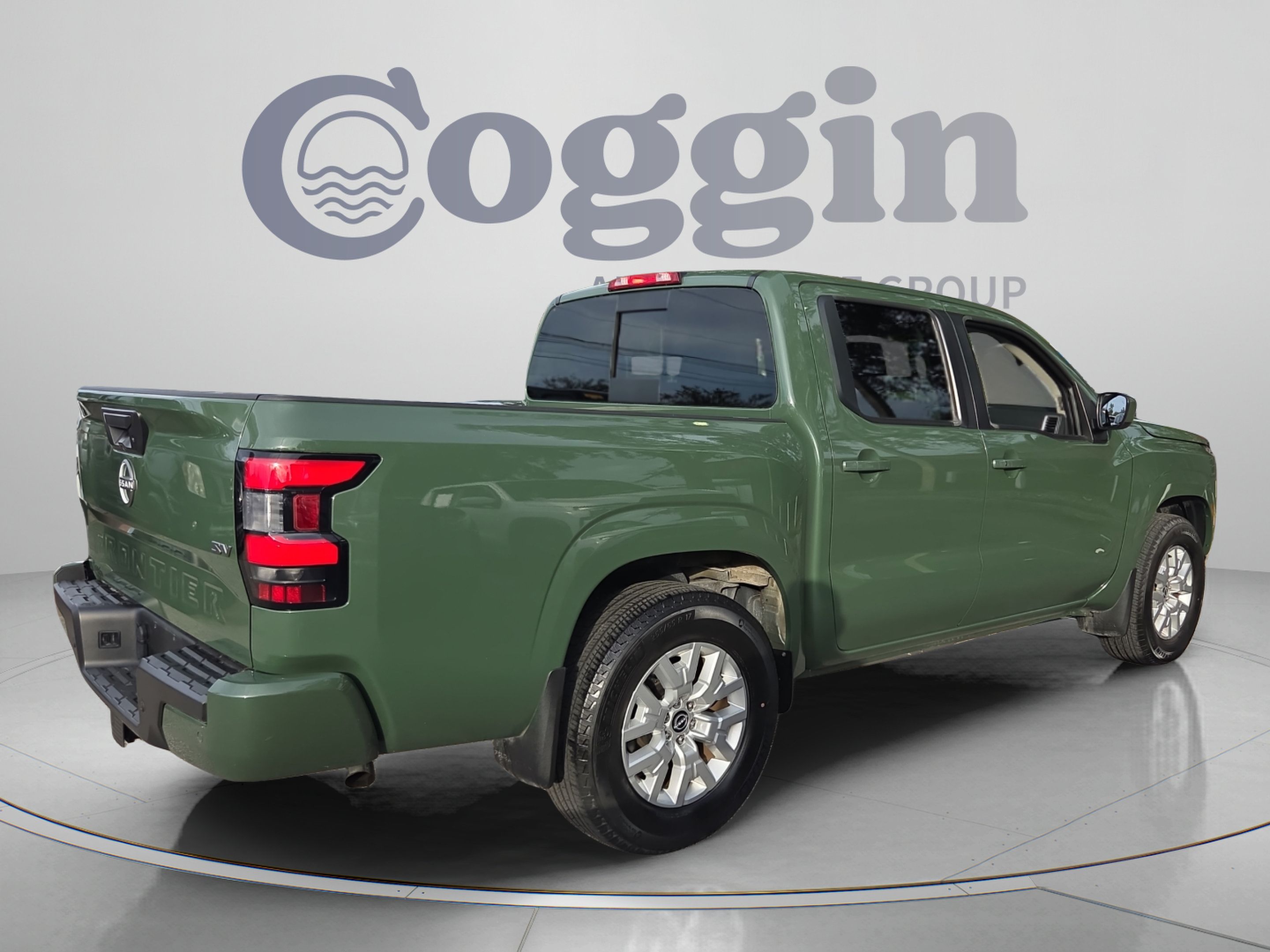 Used 2024 Nissan Frontier SV w/ SV Convenience Package RWD image 5