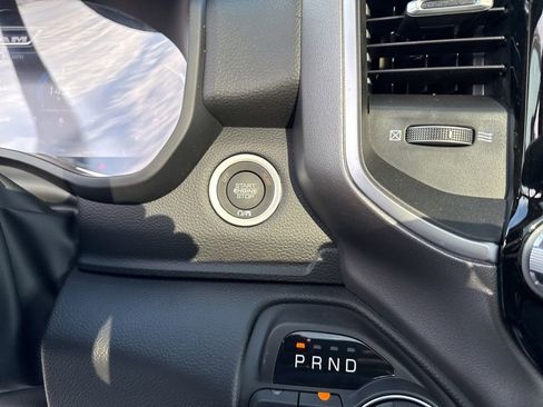 New 2026 RAM 1500 Big Horn AWD/4WD image 19
