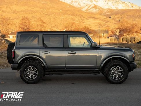 Used 2021 Ford Bronco Outer Banks image 9