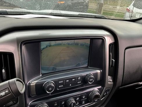 Used 2018 Chevrolet Silverado 1500 LT w/ All Star Edition AWD/4WD image 13