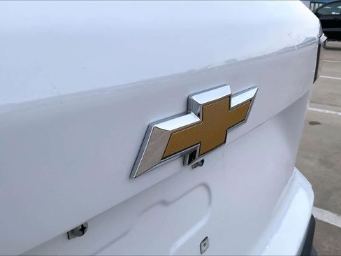 Certified 2025 Chevrolet Equinox LT image 30